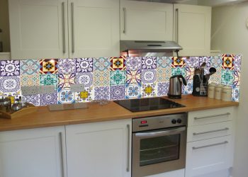 Nova tendência de decoração são os adesivos que imitam azulejos