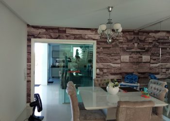 Projeto completo de adesivação residencial.