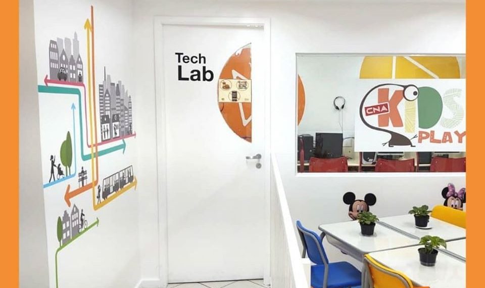 Projeto de adesivação | Cliente: CNA Niterói