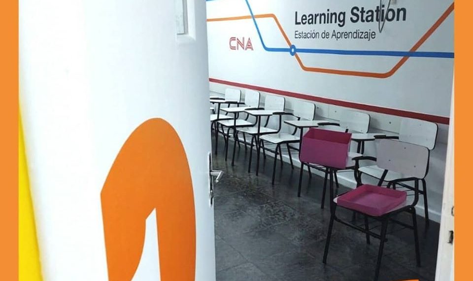 Projeto de adesivação | Cliente: CNA Niterói